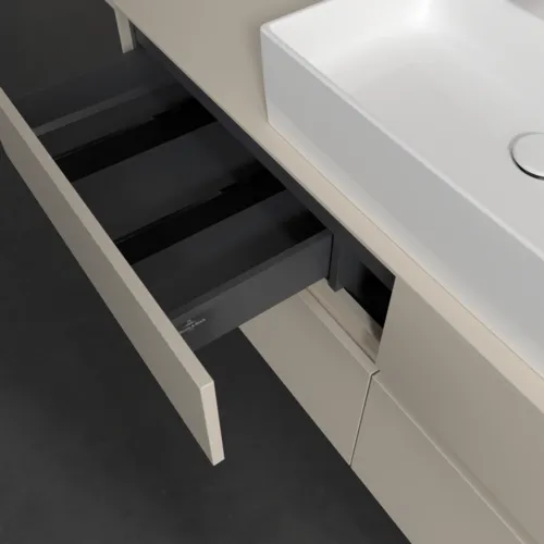 VILLEROY BOCH Toaletní skříňka Collaro, s osvětlením, 4 výsuvy, 1400 x 548 x 500 mm, Cashmere Grey / Cashmere Grey #C131B0VN, obrázek 8